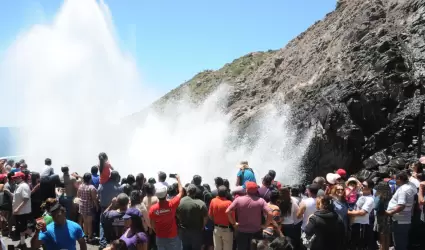 La Bufadora