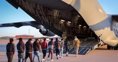 Vuelos de deportaci�n