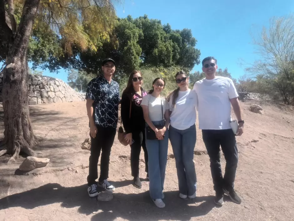 Visitantes al humedal de La Sauceda