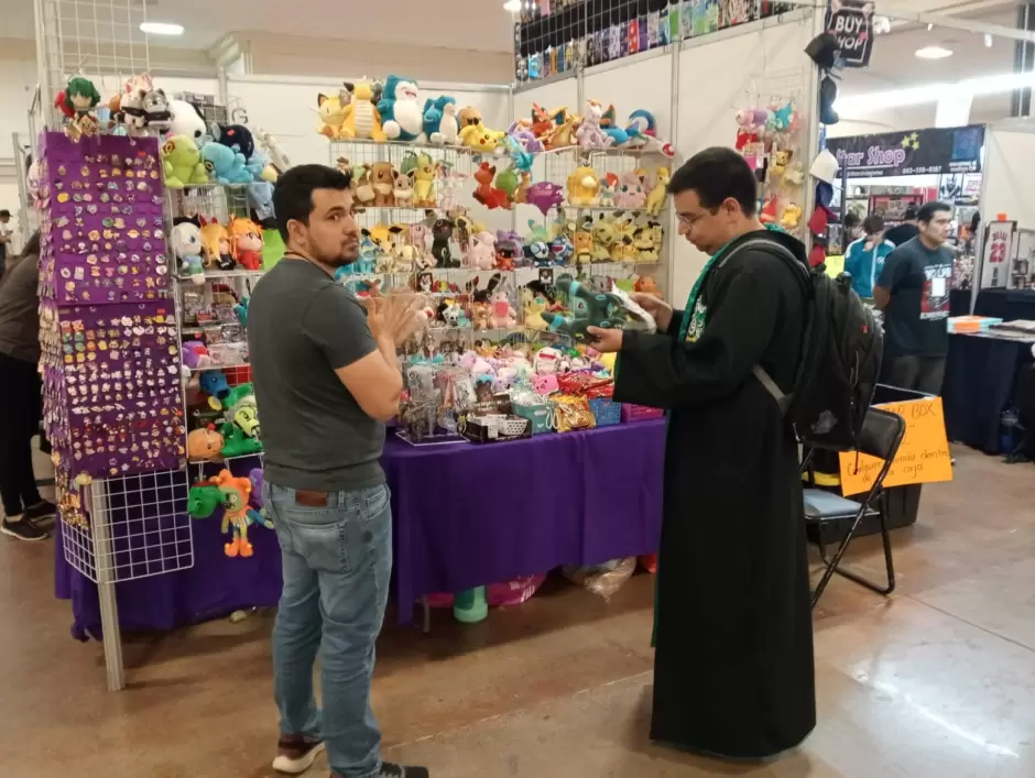 Asistentes a la DesertCon 2025