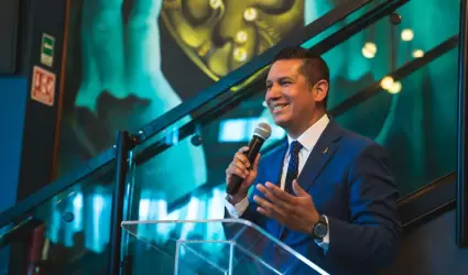 Iv�n Nolasco, presidente estatal de la Canirac en Baja California