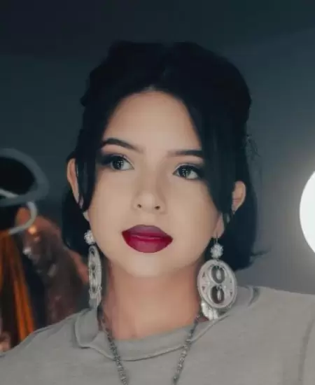 �ngela Aguilar