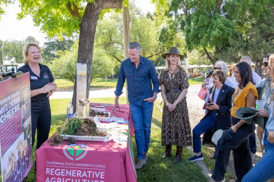 Gobernador Newsom y Primera Dama celebran el D�a de la Tierra