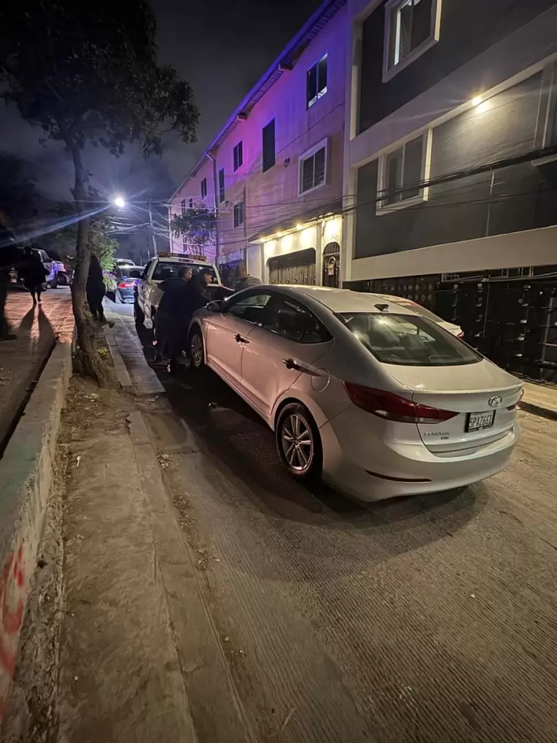 Veh�culos robados recuperdos tras cateo en Camino Verde