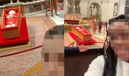 Se toman selfies frente al f�retro del papa Francisco