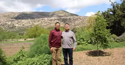 Tecate y Bacalar sellan hist�rica alianza de hermanamiento para impulsar el turi