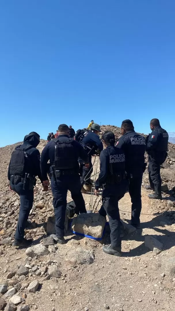 Rescate de menor lesionado en el cerro "Ciempi�s"