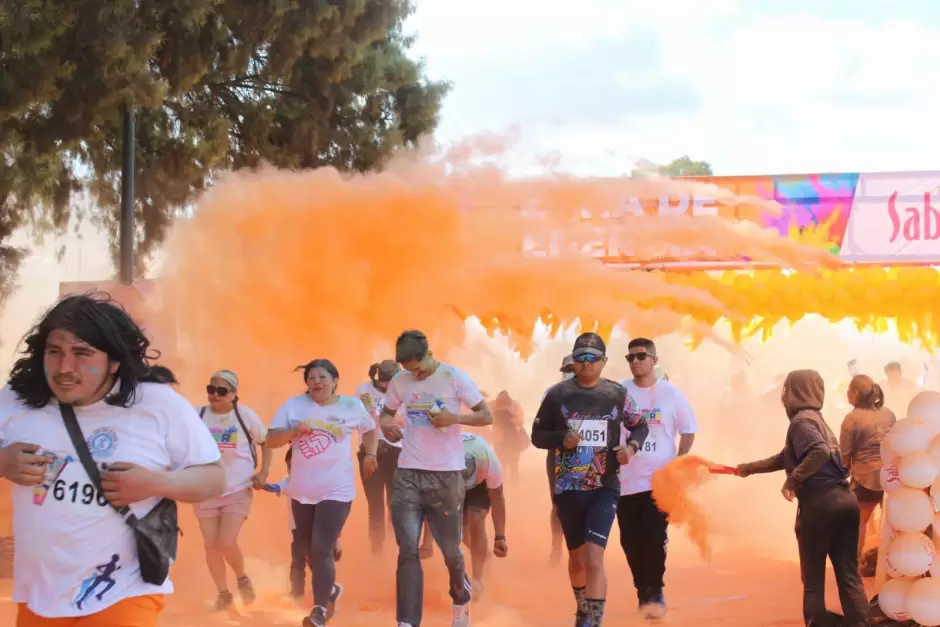 Corre con Color 2025