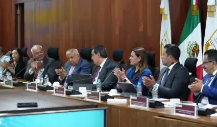 Francisco Gardu�o sale del INM