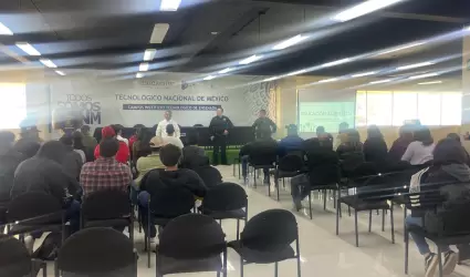 Pl�tica sobre educaci�n ambiental en el TecNM