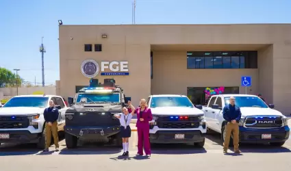 Ni�a Fiscal General 2025 recorre instalaciones de la FGE