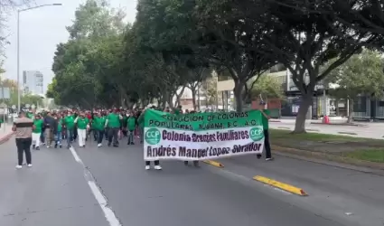 Coalici�n de Colonias Populares (CCP) de Tijuana Marcha para hacer visible su la