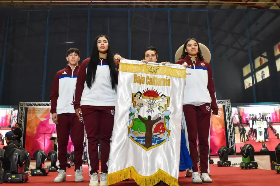 Ceremonia de abanderamiento de la delegaci�n deportiva de BC