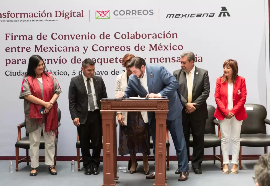 Convenio entre Mexicana de Aviaci�n y Correos de M�xico