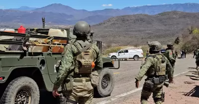 Dos ni�as menores de 10 a�os mueren en fuego cruzado en Sinaloa