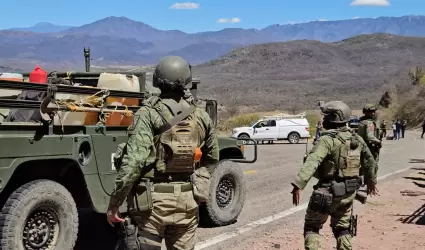 Dos ni�as menores de 10 a�os mueren en fuego cruzado en Sinaloa