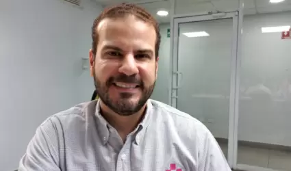 Samuel C�zares, director comercial de Farmacias Cruz Rosa