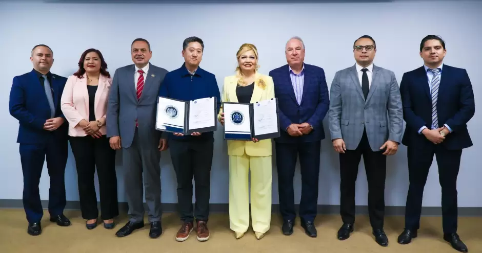 Fortalecen v�nculos con el sector empresarial