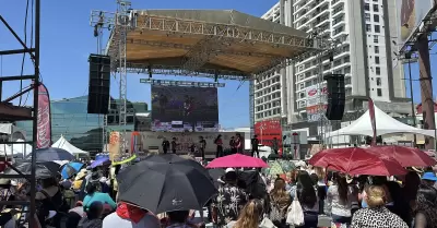 Festejaron a las mam�s en el Hip�dromo Caliente