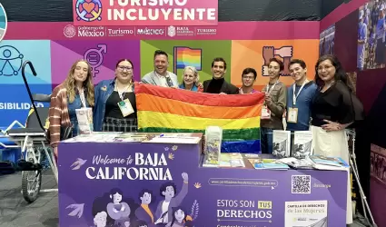 Tianguis Arco�ris LGBTTTIQA+