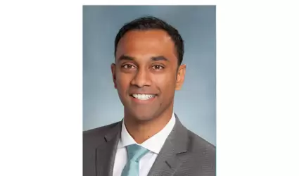 Dr. Sayone Thihalolipavan, nuevo jefe de Salud P�blica