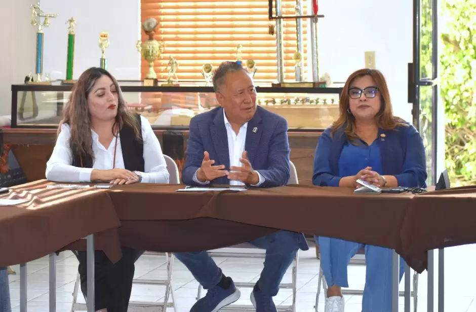 Reuni�n Ampi-Ensenada