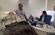 VIDEO: Mujer de 96 a�os tiene que acudir al banco en camilla para poder cobrar su pensi�n