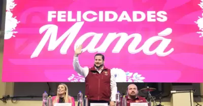 Celebran a madres de familia l�deres de comunidades