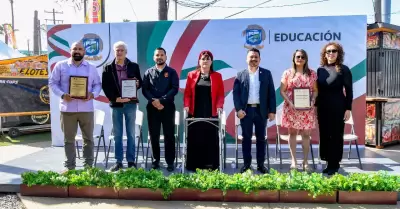 D�a del Maestro y la Maestra
