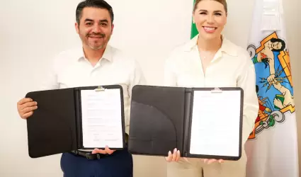 Convenio hist�rico para planta desaladora de Rosarito