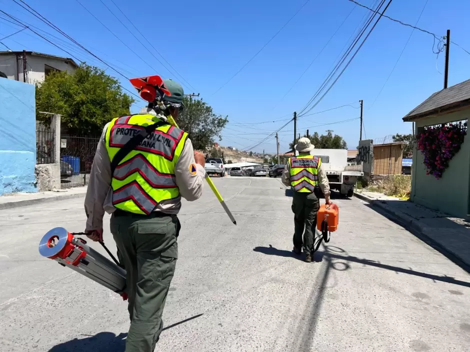 Notifican a 19 viviendas de la colonia S�nchez Taboada por inestabilidad de talud