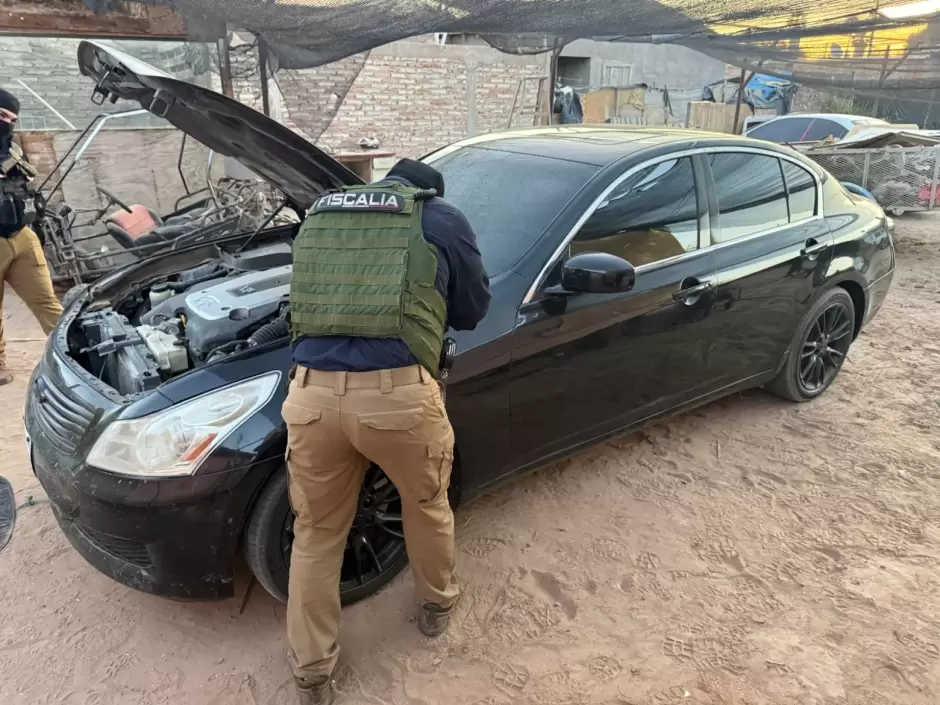 Operativos en yonkes para combatir el robo de veh�culos