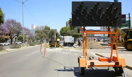 Rehabilitan colector S�nchez Taboada tras da�o de tuber�a sanitaria