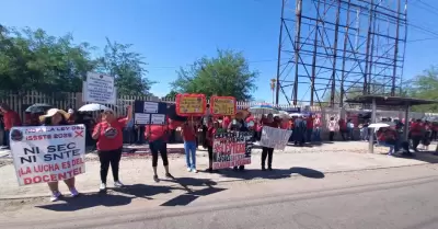 Manifestaci�n de maestros federalizados en Hermosillo