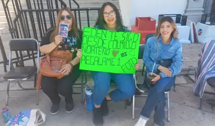 Fans de Ed�n Mu�oz
