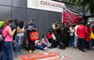 CNTE rechaza acusaci�n de Sheinbaum de que act�an como "la derecha"