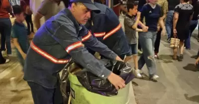 Recolecci�n de basura en las Fiestas del Pitic