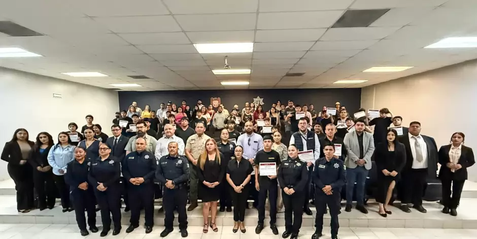 Ceremonia de clausura del programa 'J�venes Cambiando sus Vidas'