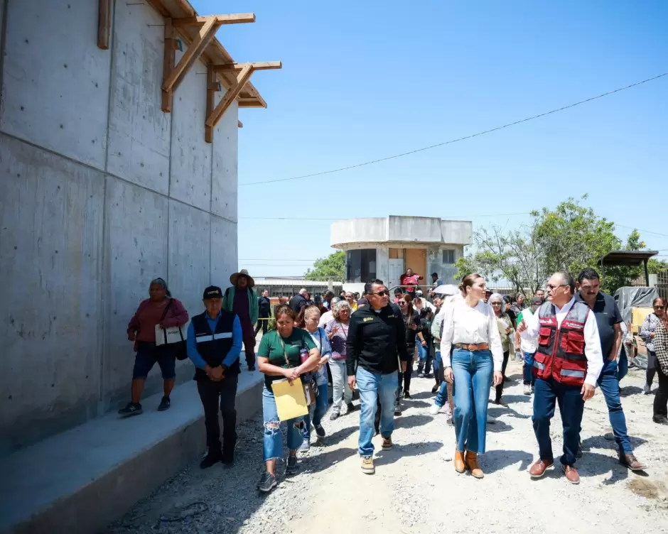 Supervisan obra de tanque y red de agua potable en colonia Ampliaci�n Ejido L�zaro C�rdenas