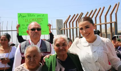 Supervisan obra de tanque y red de agua potable en colonia Ampliaci�n Ejido L�za