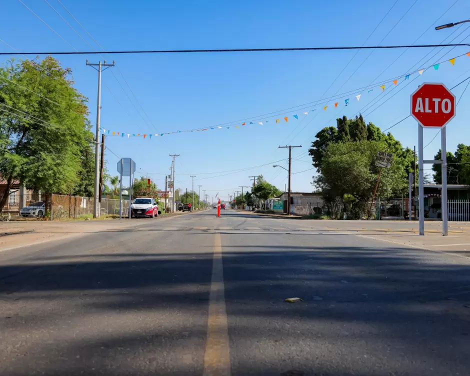 Obras de pavimentaci�n carretera zona prioritaria del Valle de Mexicali