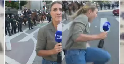 Disparan bala de goma a periodista australiana en plena transmisi�n durante prot