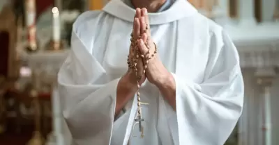 Sacerdote