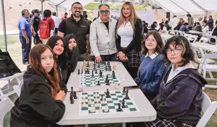 Actividades l�dicas y deportivas en parque Esperanto