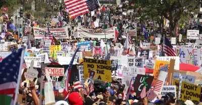 Miles protestan en Los �ngeles contra redadas migratorias y militarizaci�n del p