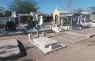 Hermosillenses conmemoran a sus padres en el Pante�n Y��ez pese al calor