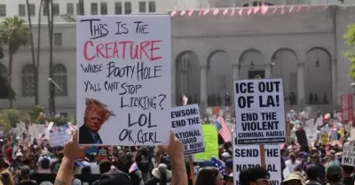 Protesta en Los �ngeles contra redadas migratorias y militarizaci�n de EEUU