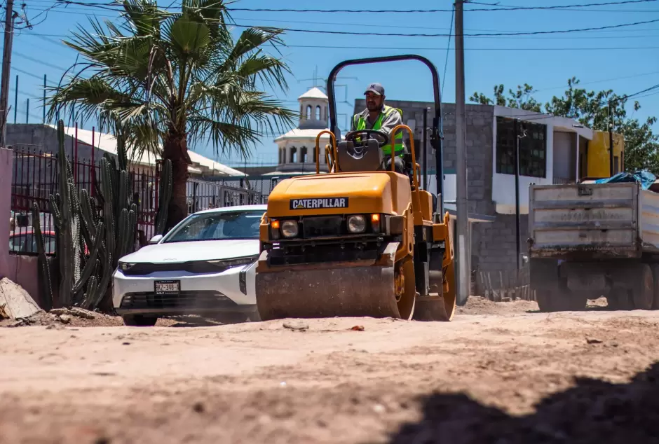 Obras de pavimentaci�n en Torres de Matamoros
