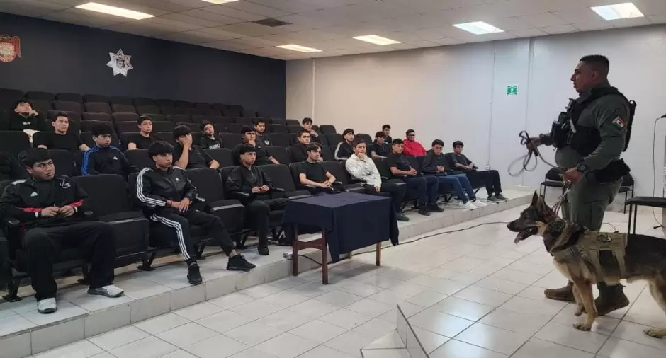J�venes Cambiando sus Vidas