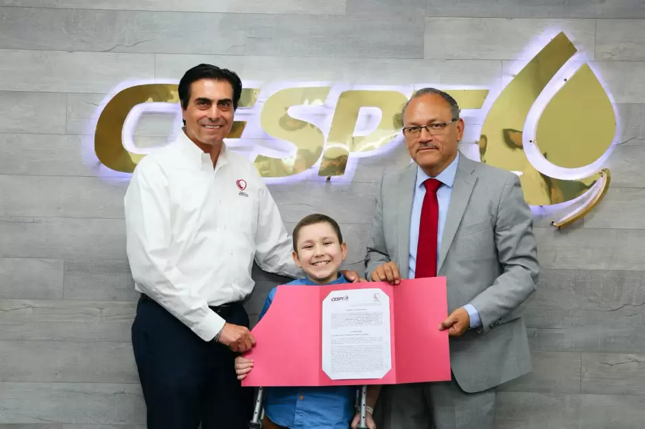 Cespt refuerza su compromiso social con Fundaci�n Castro Lim�n y con Bomberos de Tijuana